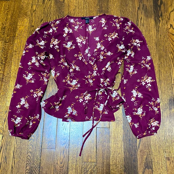 EUC Forever 21 peplum wrap floral blouse - Picture 1 of 12